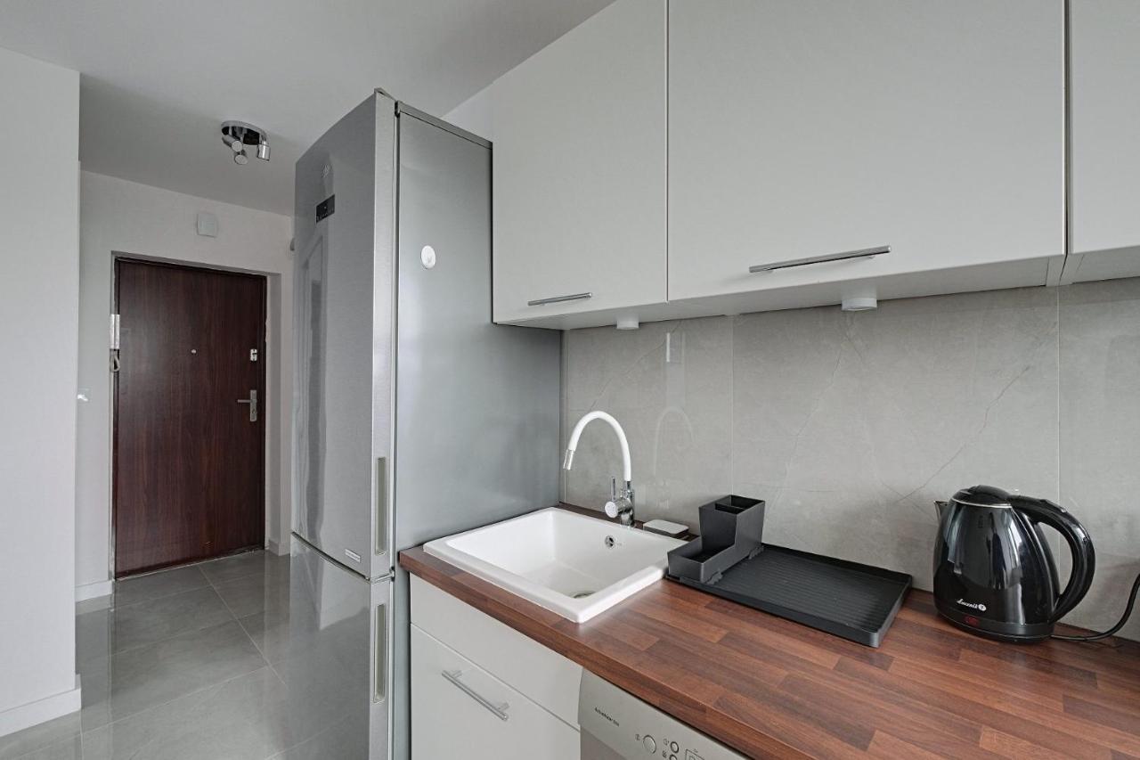 Apartamento Warsaw Inside Solec With Private Parking Exterior foto