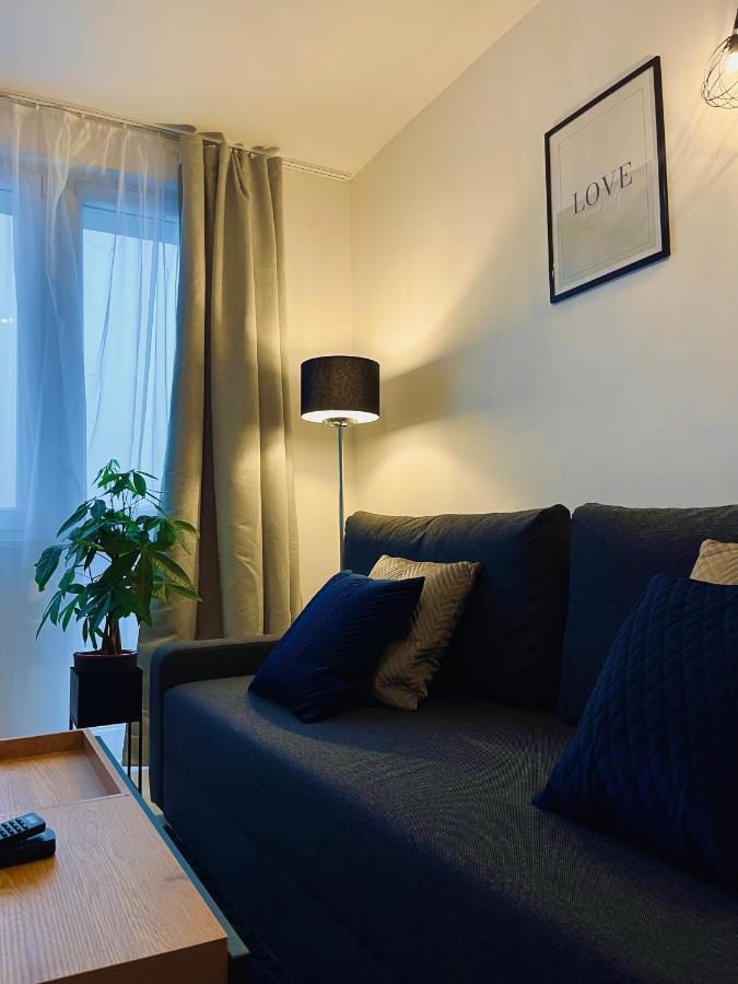 Apartamento Warsaw Inside Solec With Private Parking Exterior foto